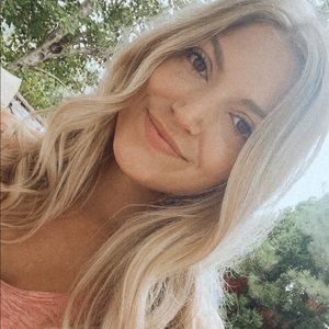 Meet your Posher, Haley